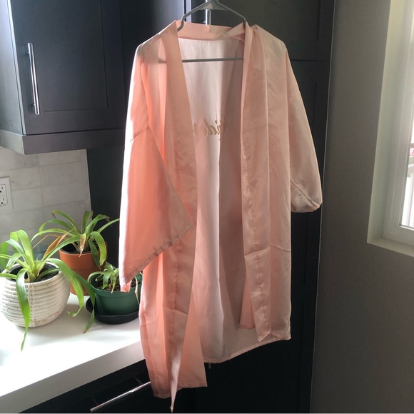 Bridesmaid Robe - Picture 4 of 5